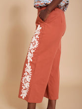 Lade das Bild in den Galerie-Viewer, Hose Murcia