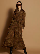Lade das Bild in den Galerie-Viewer, Kleid "Hojas" braun