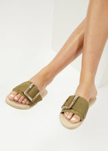Lade das Bild in den Galerie-Viewer, Espadrij Pantolette 'BELFORT' olive