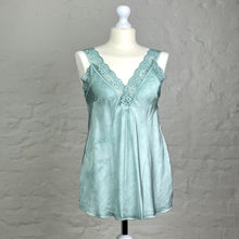 Lade das Bild in den Galerie-Viewer, Spitzentop „Nicole“