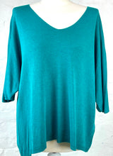 Lade das Bild in den Galerie-Viewer, Pulli "Melissa" aus Viskose-Mix