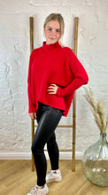 Lade das Bild in den Galerie-Viewer, Oversize Pullover "Victoria" mit Rollkragen