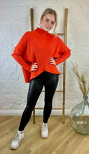 Lade das Bild in den Galerie-Viewer, Oversize Pullover "Victoria" mit Rollkragen